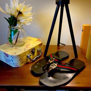 Gucci thong web sandal